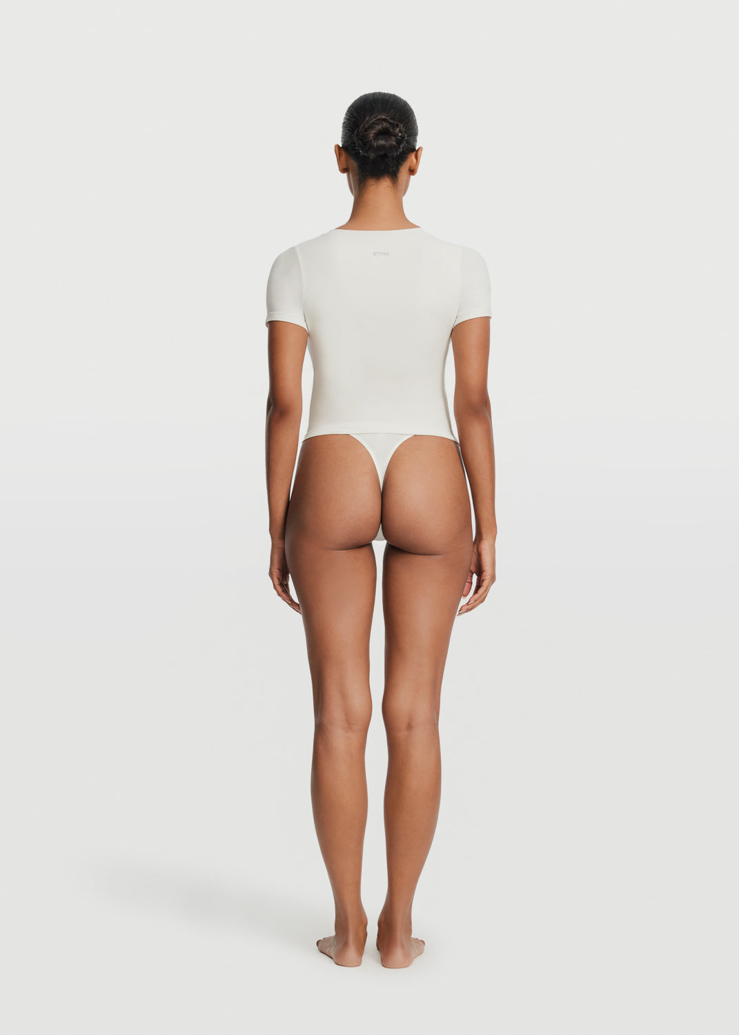 Seamless Thong Panty | White