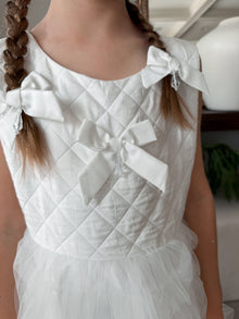 Girl | Poppy Quilted Hair Bow Clips | White