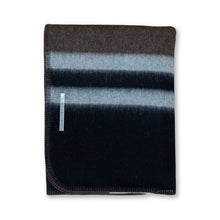 Aspen Cape | Chocolate/Black/Dark Grey