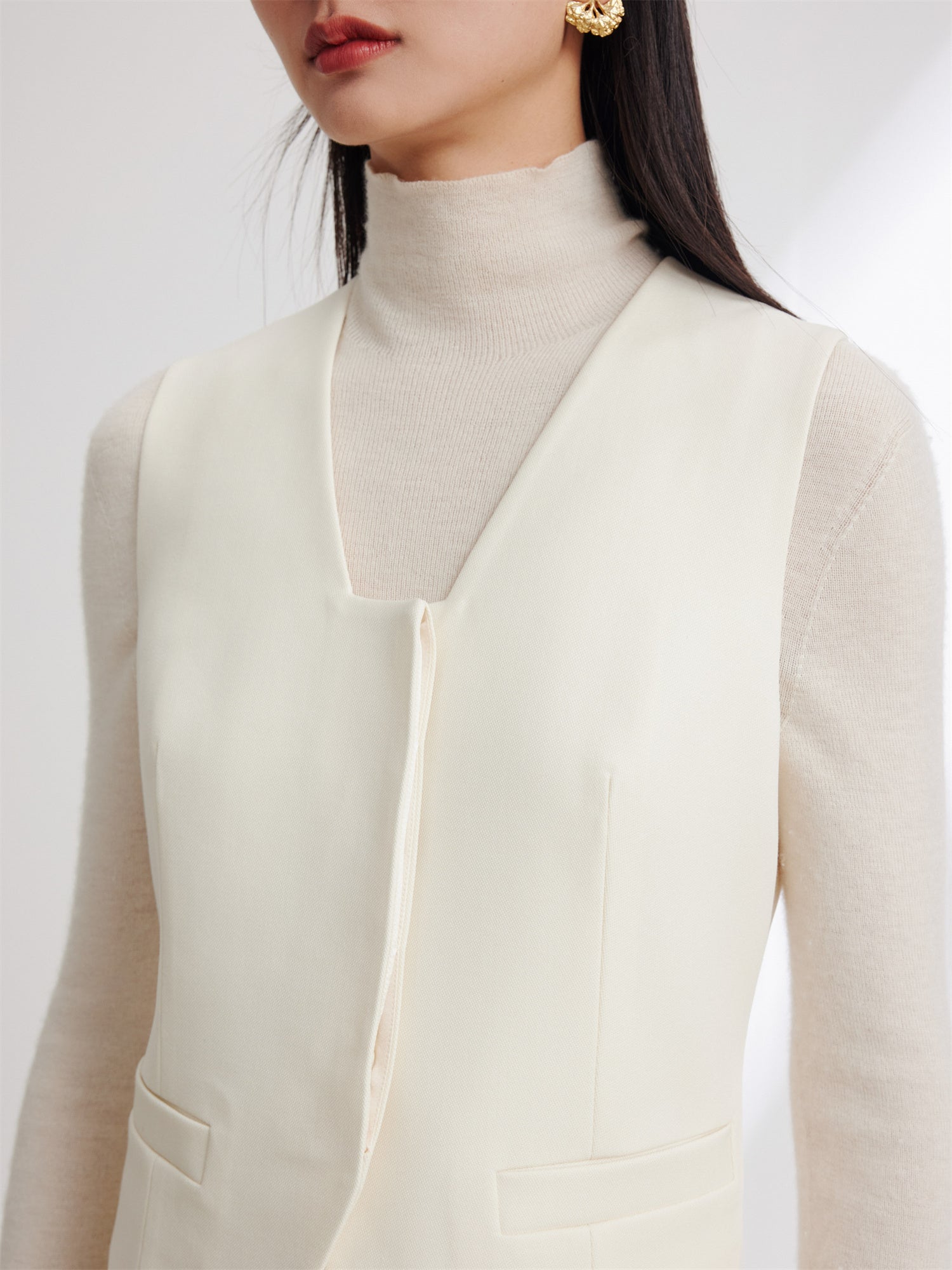 Vest | White