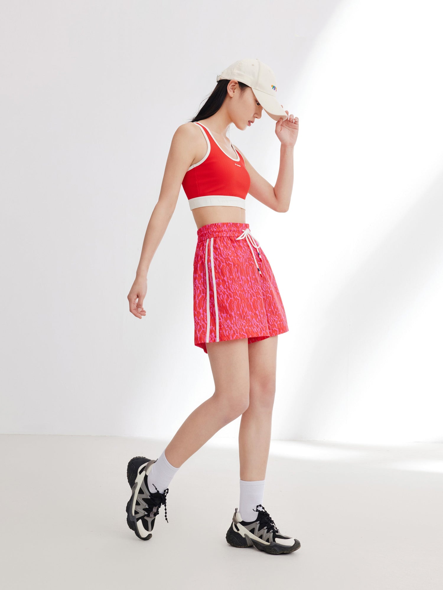 Shorts | Red