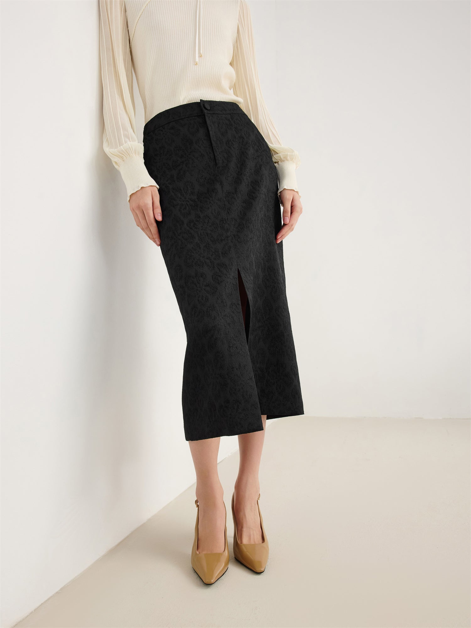 Front-Slit Maxi Skirt | Black