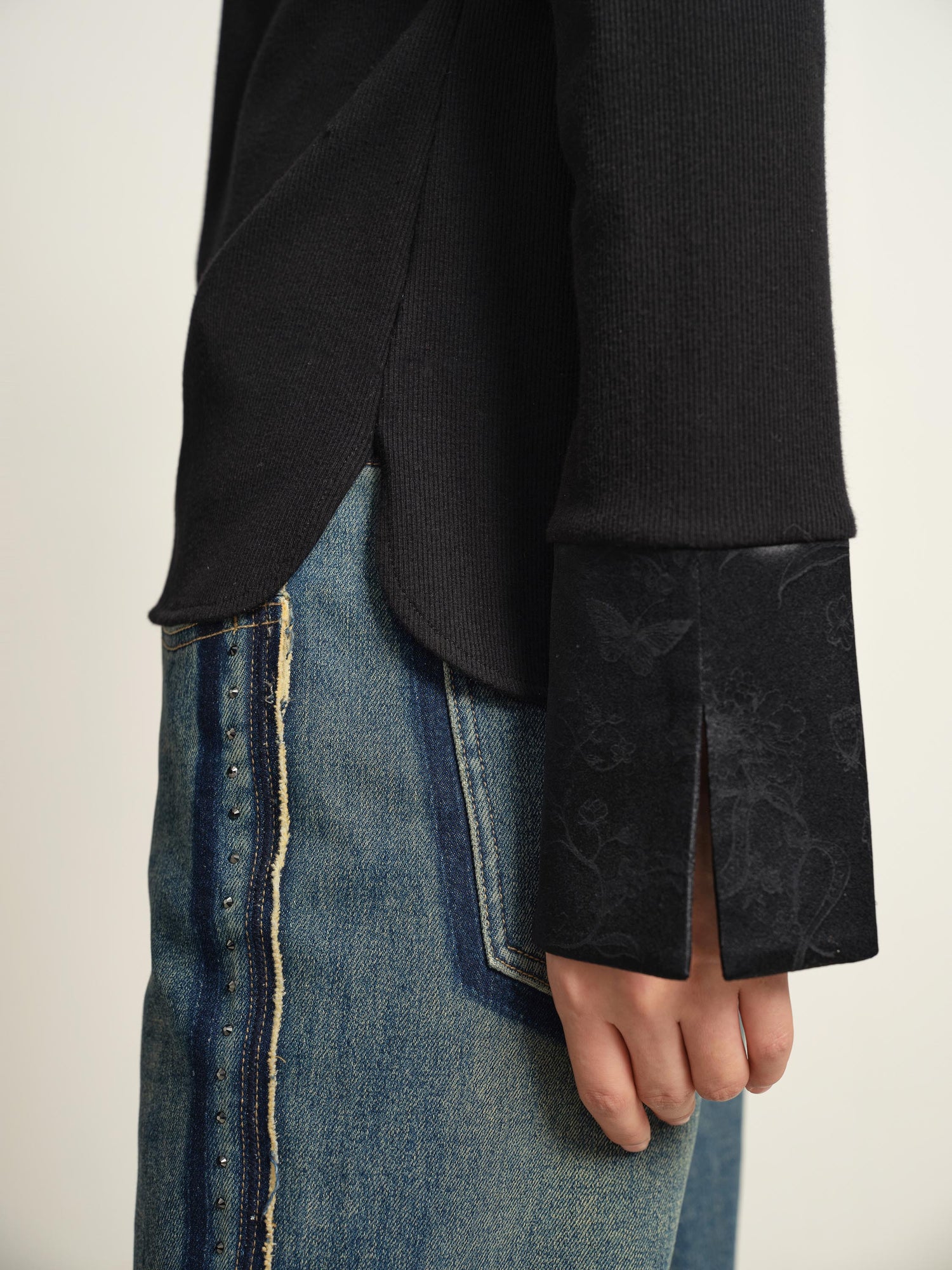 Mandarin Collar Long-Sleeve Top | Black