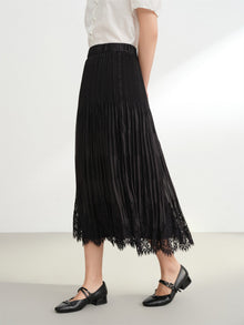 Classic Vintage Lace Pleated Skirt | Black
