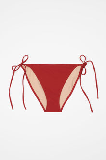 Essential String Bikini Bottom | Crimson