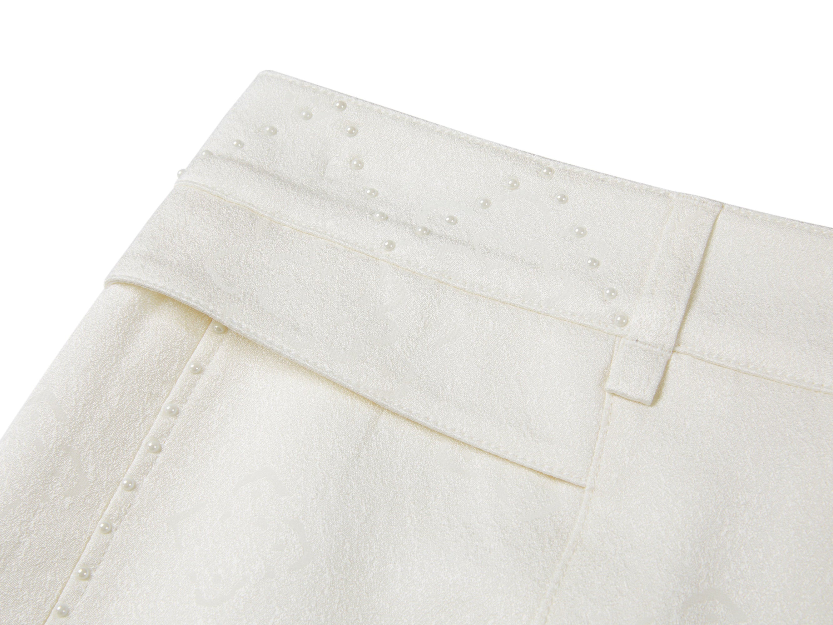 Casual Shorts | White