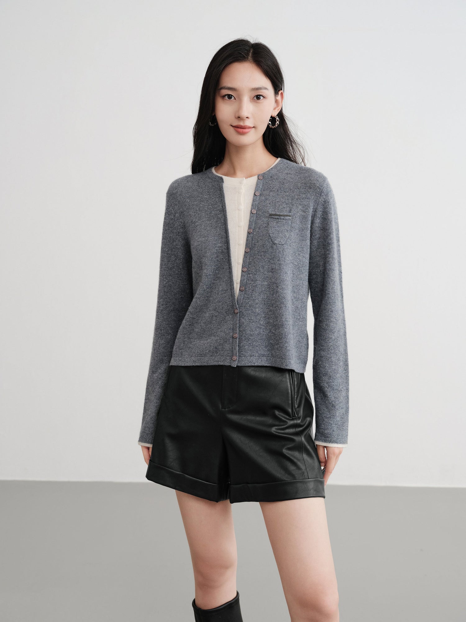 Layered Collar Soft Wool Cashmere Old Money Style Sweater | Grey