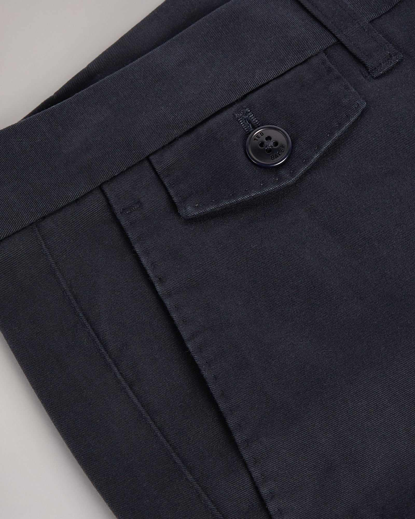 Men | Genay Slim Fit Smart Trs | Navy Red White