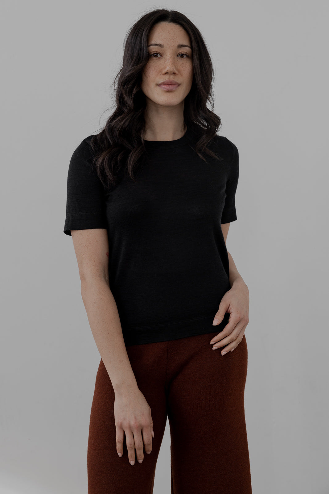 Crew Neck Sweater Tee | Black