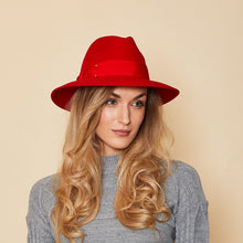 Bianca Fedora | Red