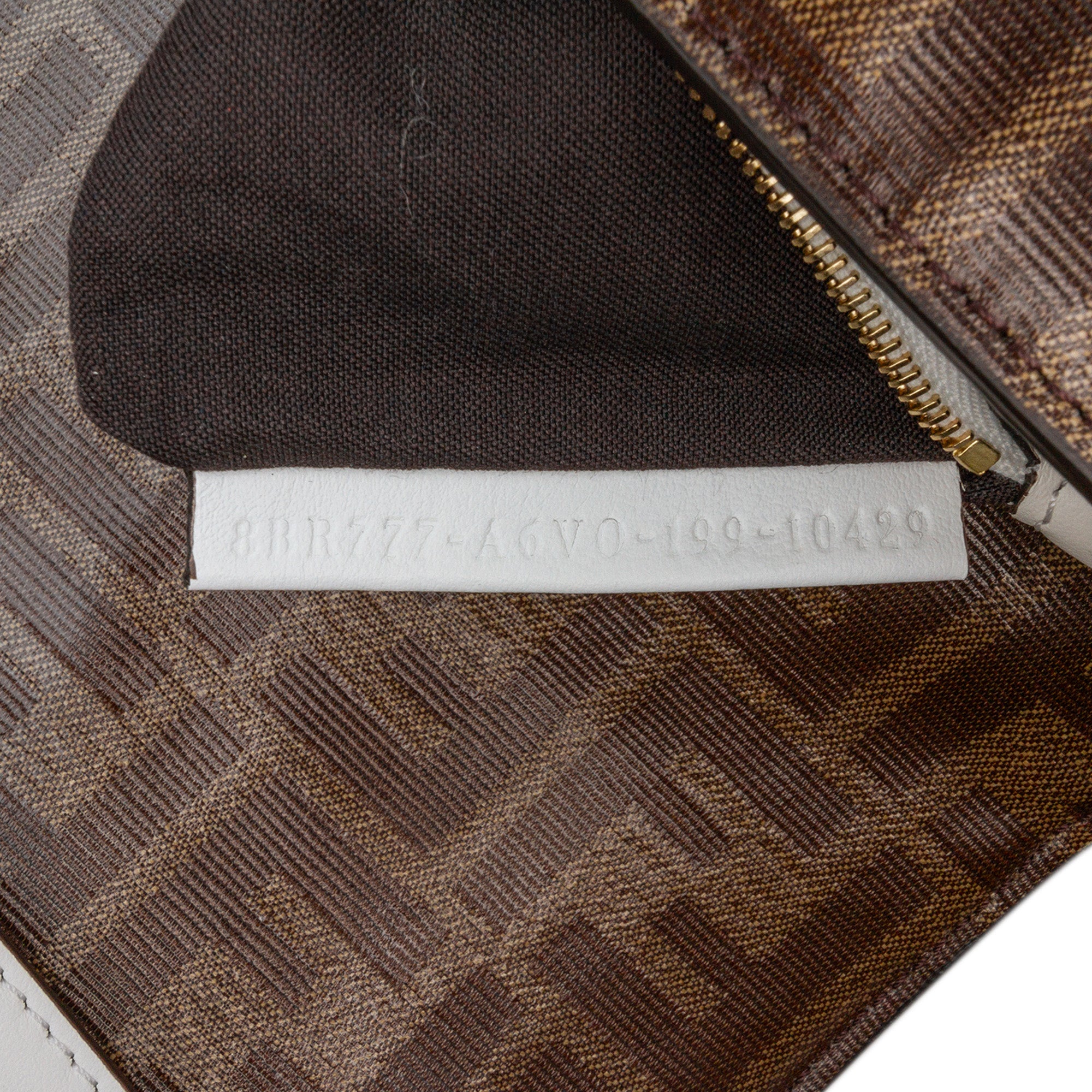 Fendi | Pre-Owned Zucca Glazed Fabric Cage Baguette Satchel - II | Brown