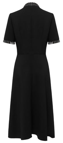 Waist-Fitted Dress | Black
