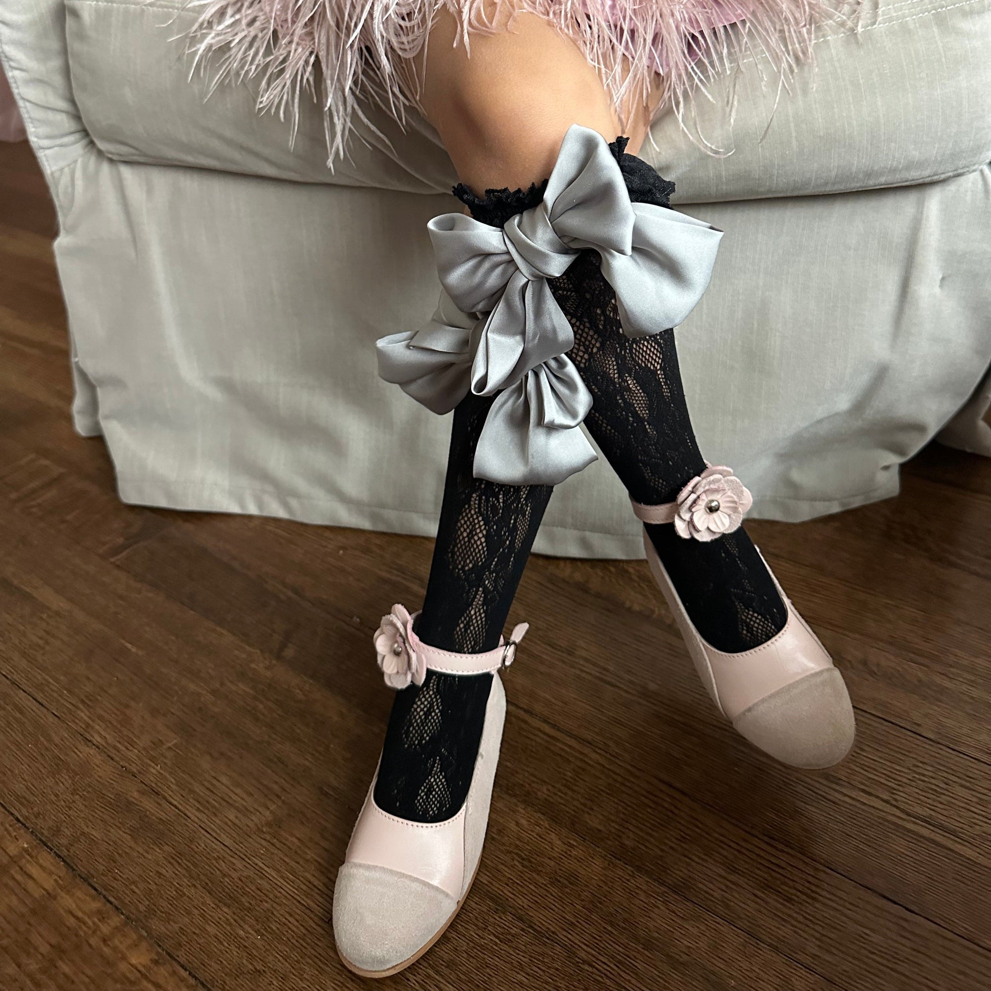 Girl | Lola Lace Socks with Satin Bows Bow | Black x Silver