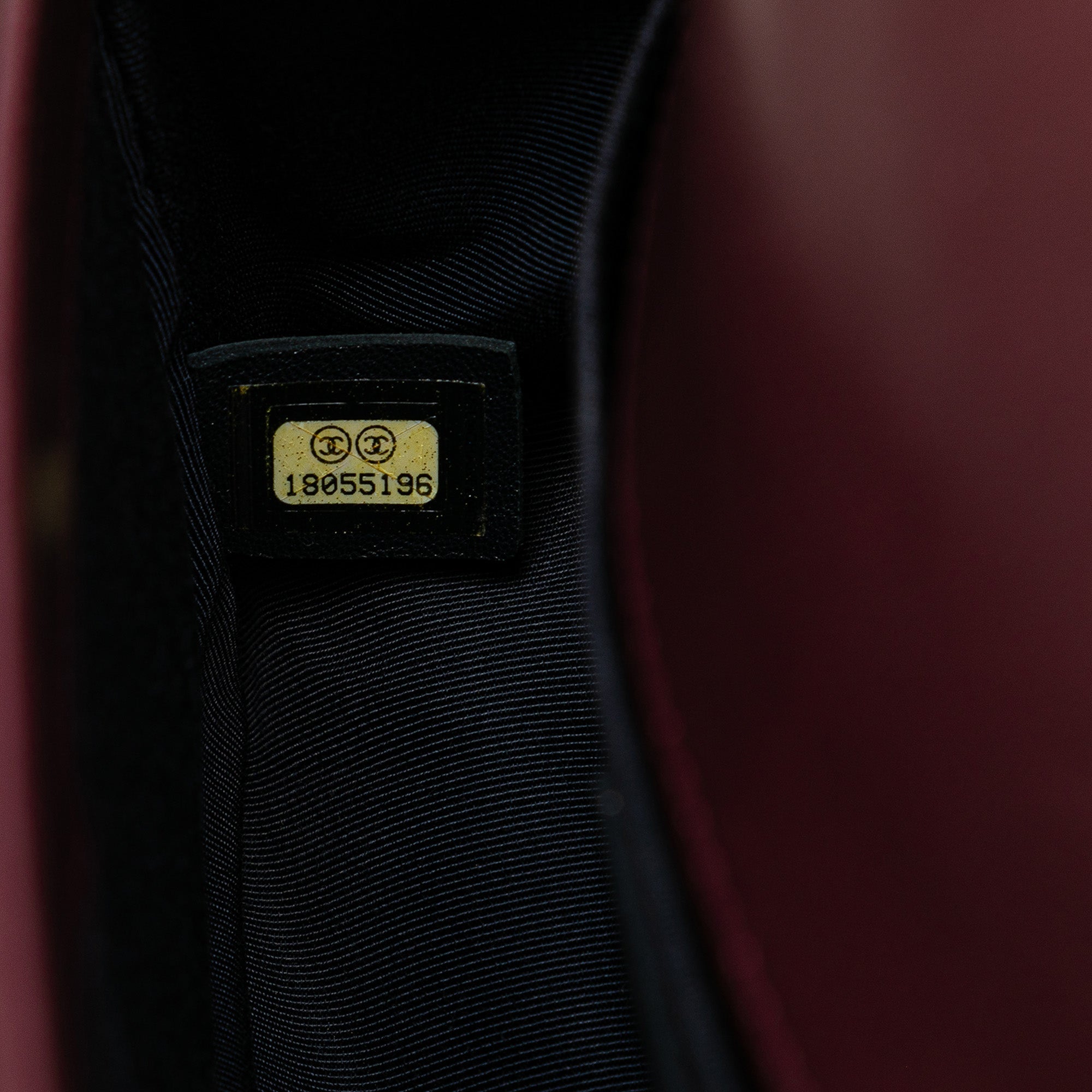 Chanel | Pre-Owned Old Medium Velvet and Tweed Boy Flap - I | Red/Burgundy