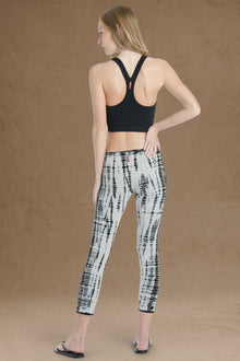Women | Low Rise Crop Legging | Heather Gray/All Over Lizard 1