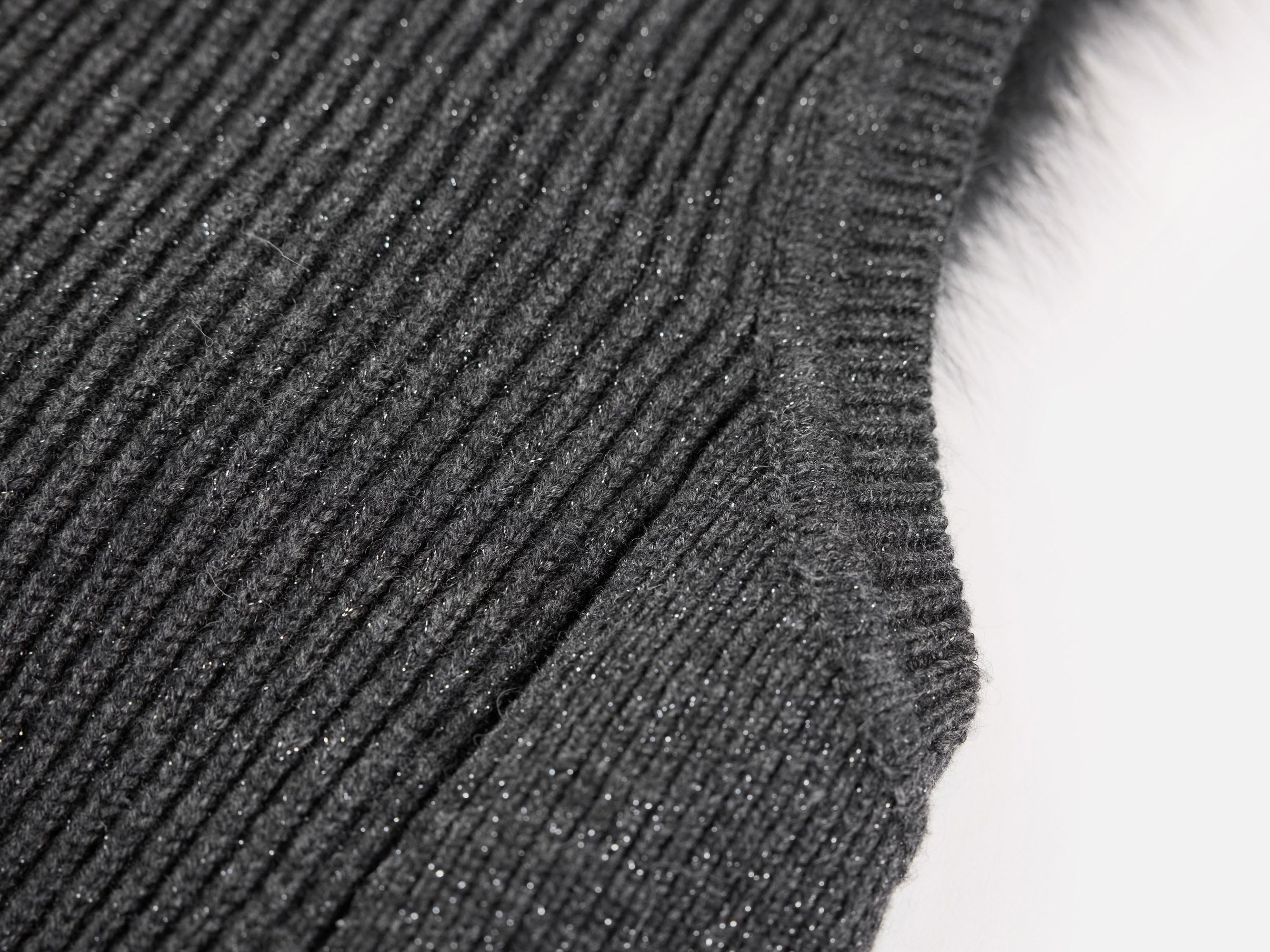 Sheep Wool & Cashmere Blend Vest | Grey