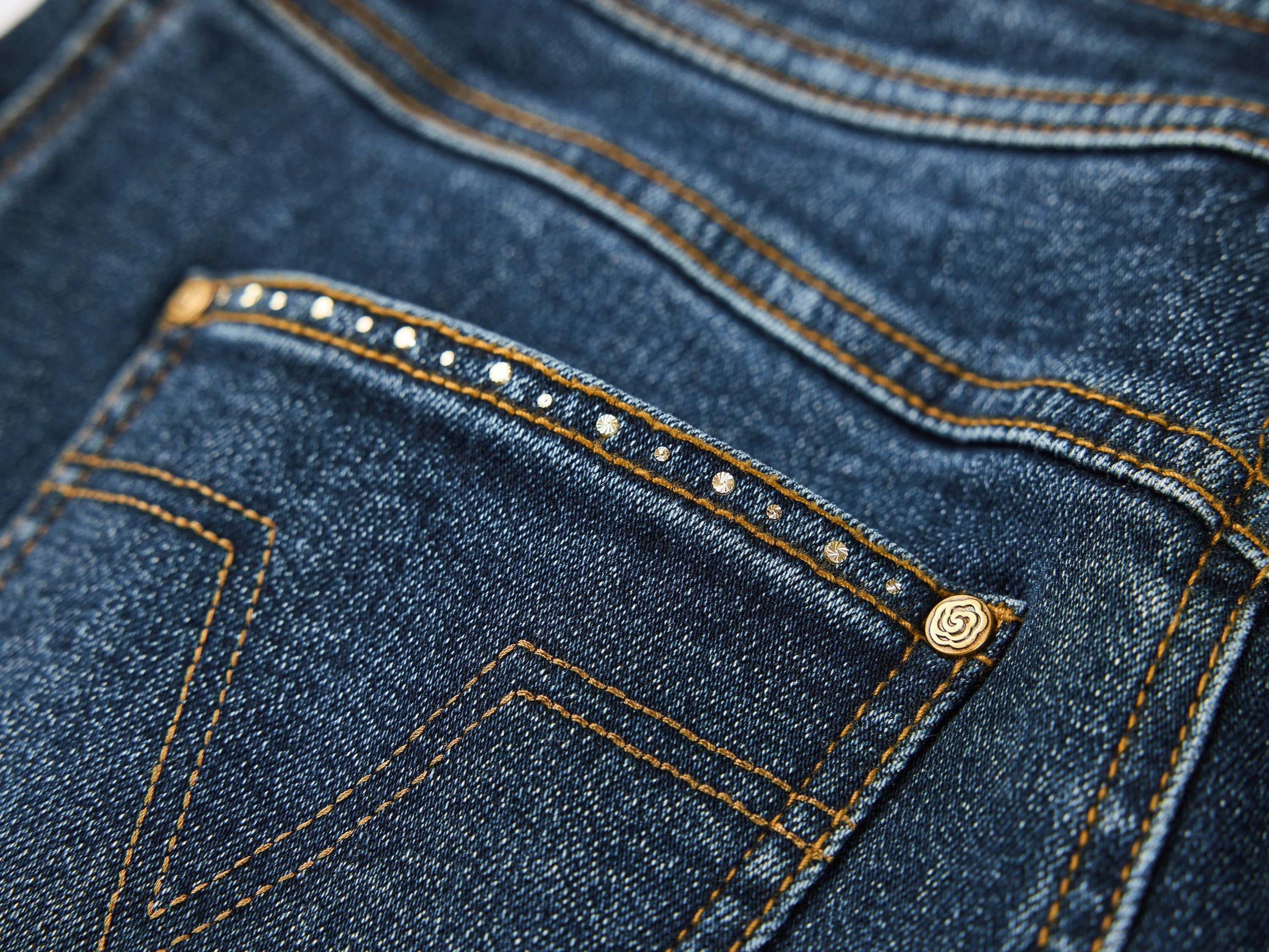 High-Waisted Straight-Leg Jeans | Blue