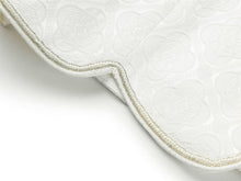 Short Jacket in Jacquard Mulberry Silk | White