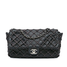 Chanel | Pre-Owned Jumbo Calfskin Canebiers Net Flap | Black