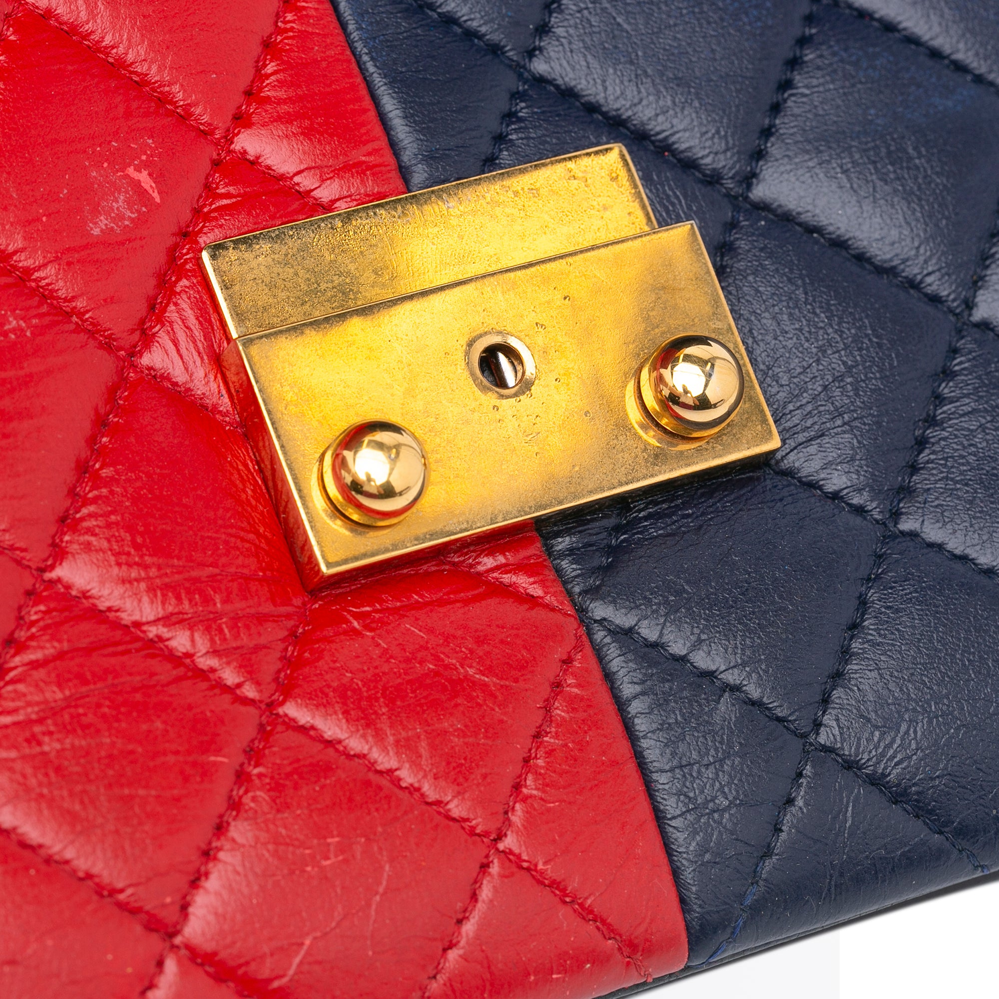 Chanel | Pre-Owned Pagoda Colorblocking Shoulder Bag | Multi