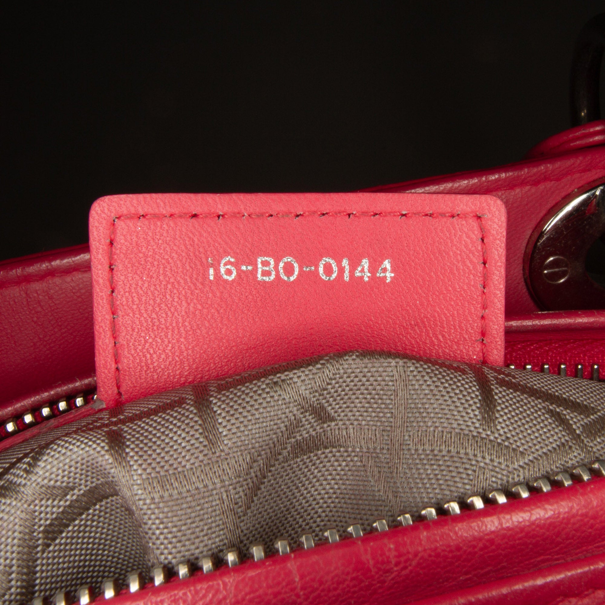 Dior | Pre-Owned Medium Lambskin Cannage Lady | Pink/Hot Pink