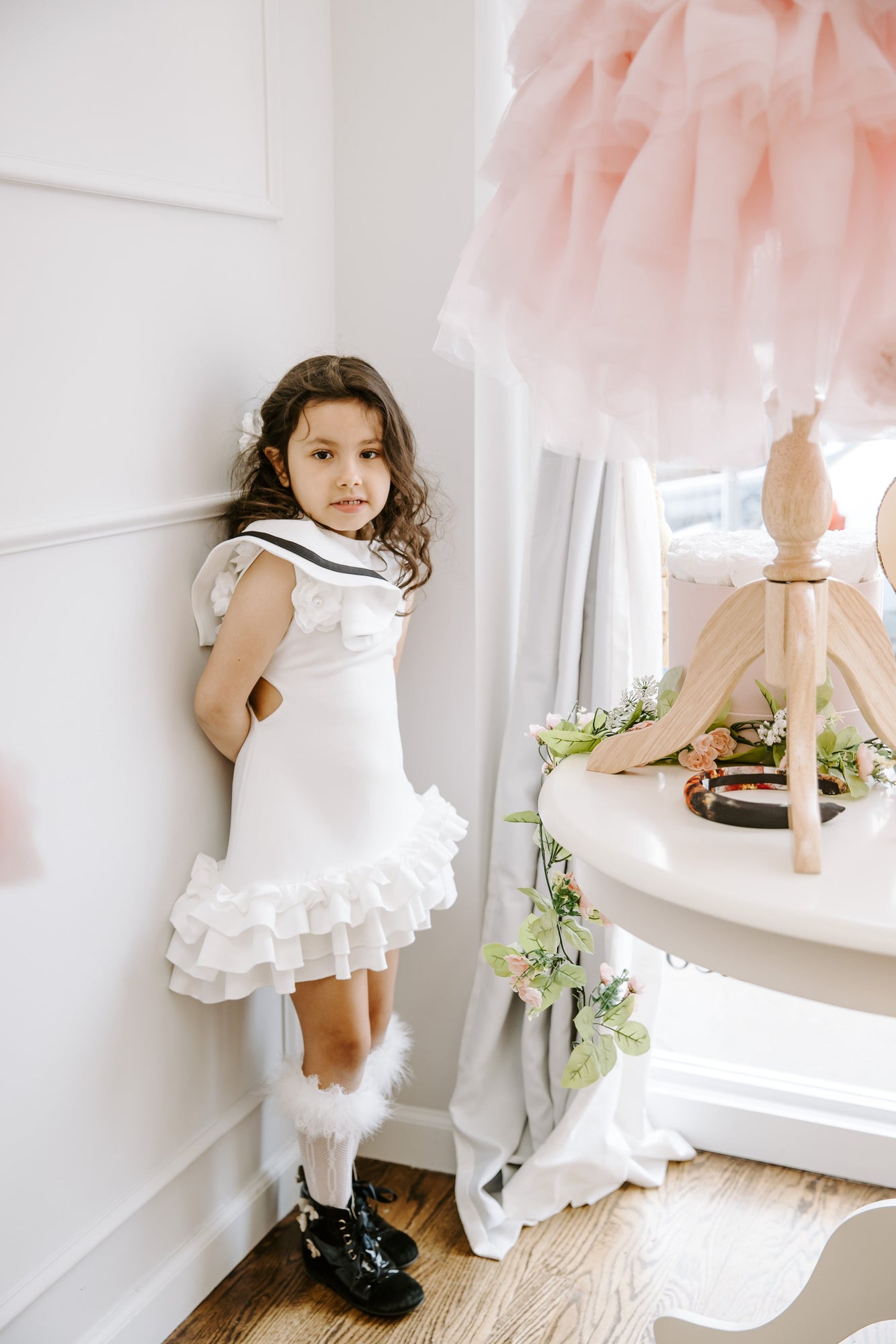 Girl | Alex Ruffle Dress with Contrast Line | White x Black