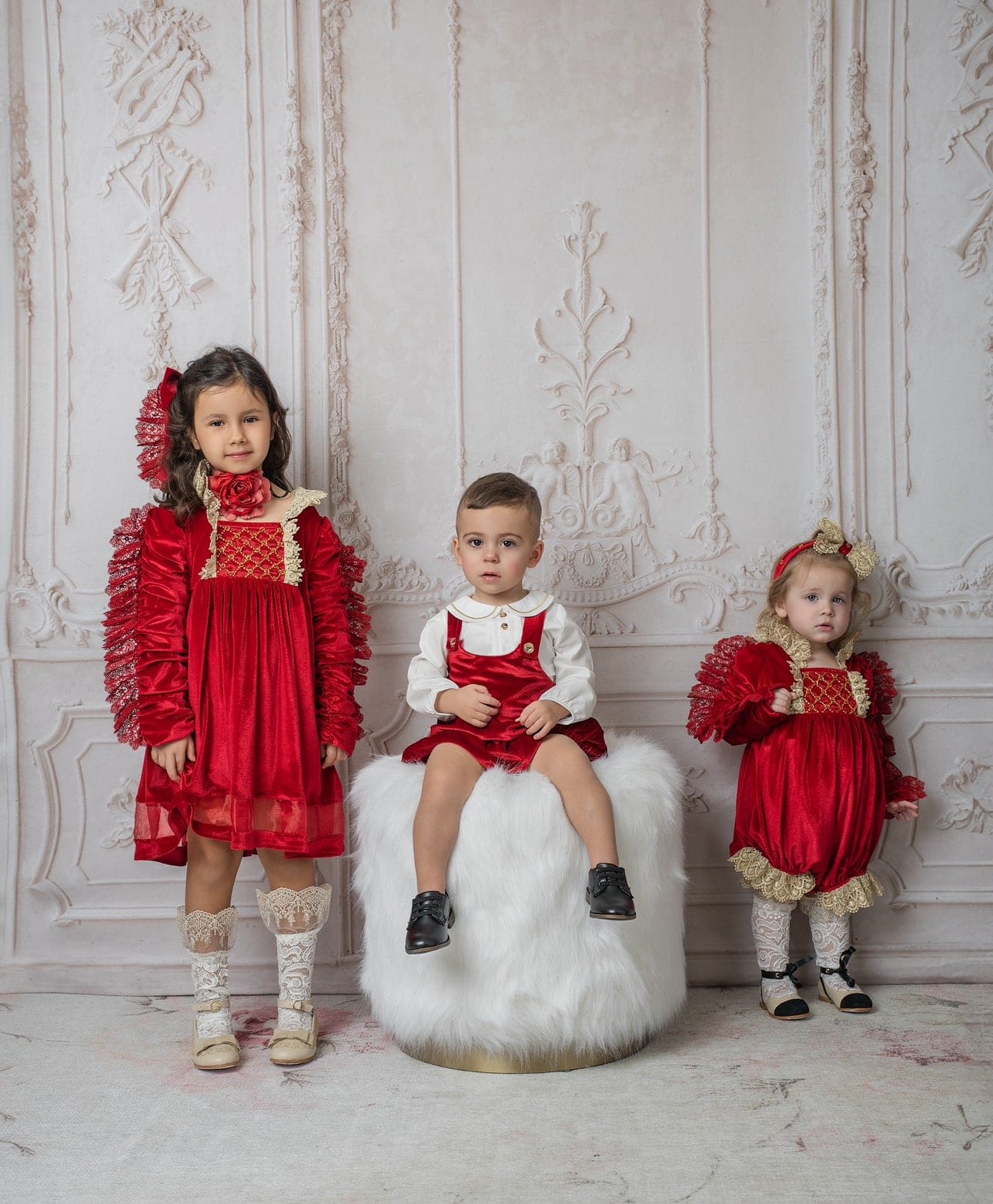 Girl | Victoria Velvet Dress | Red