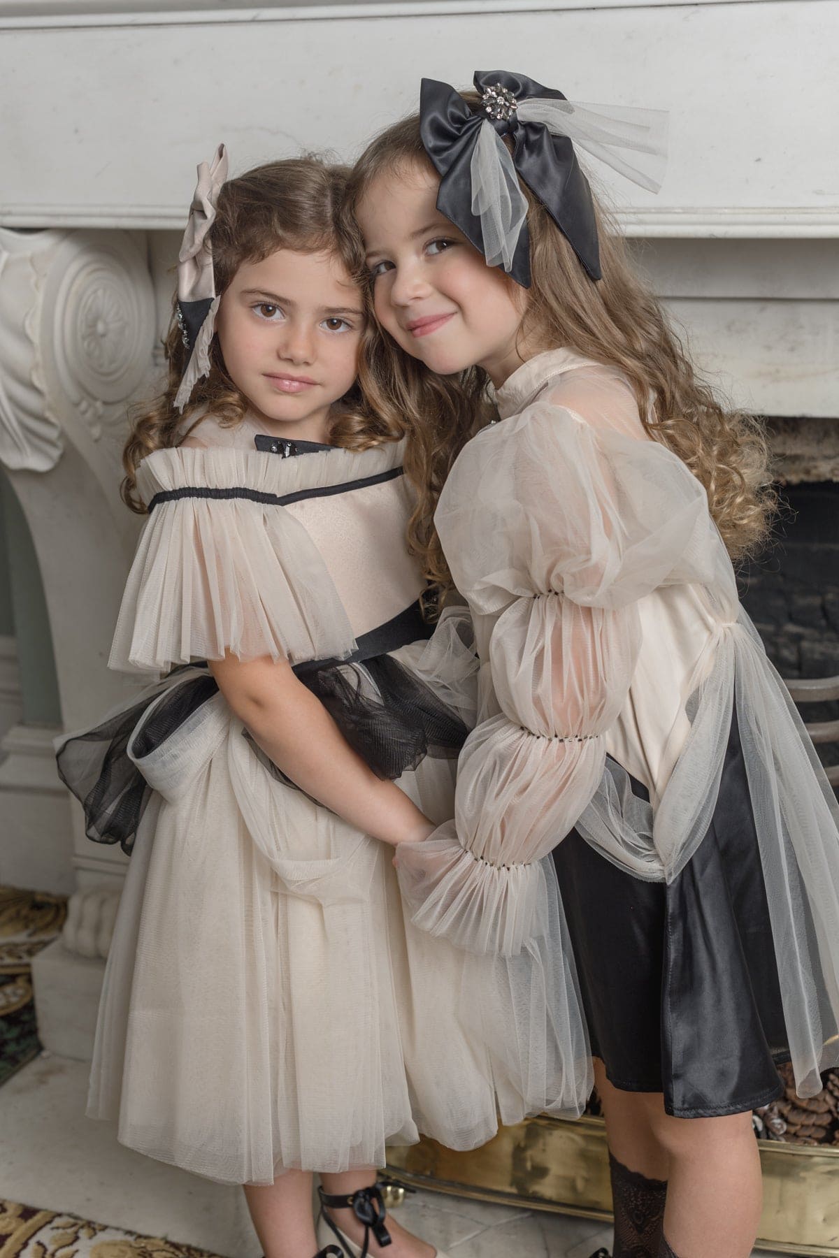 Girl | Grace Tulle Dress | Beige x Black