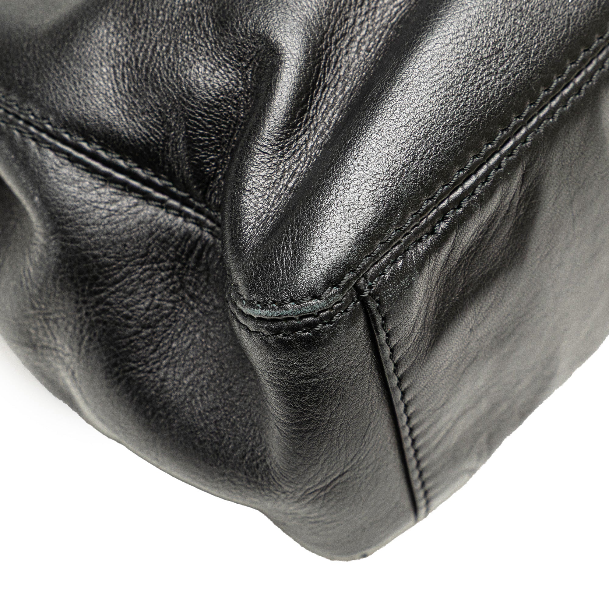 Chanel | Pre-Owned CC Lambskin Tortoise Handle Tote | Black