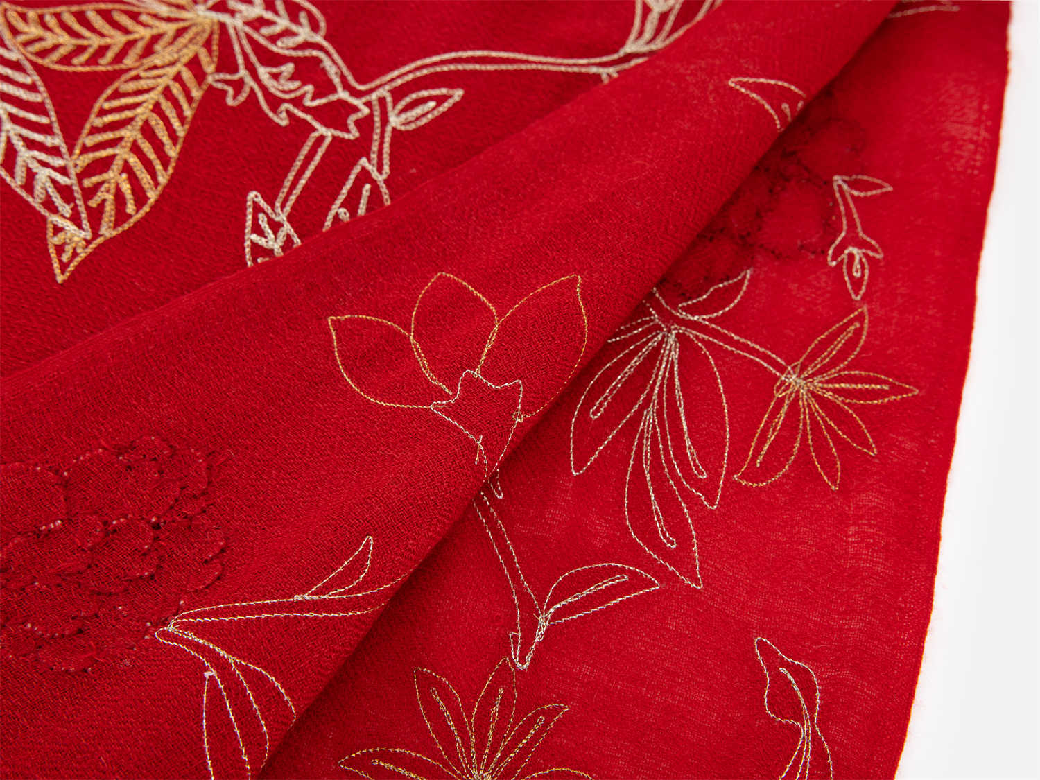 Heavy-duty Embroidery scarf | Red
