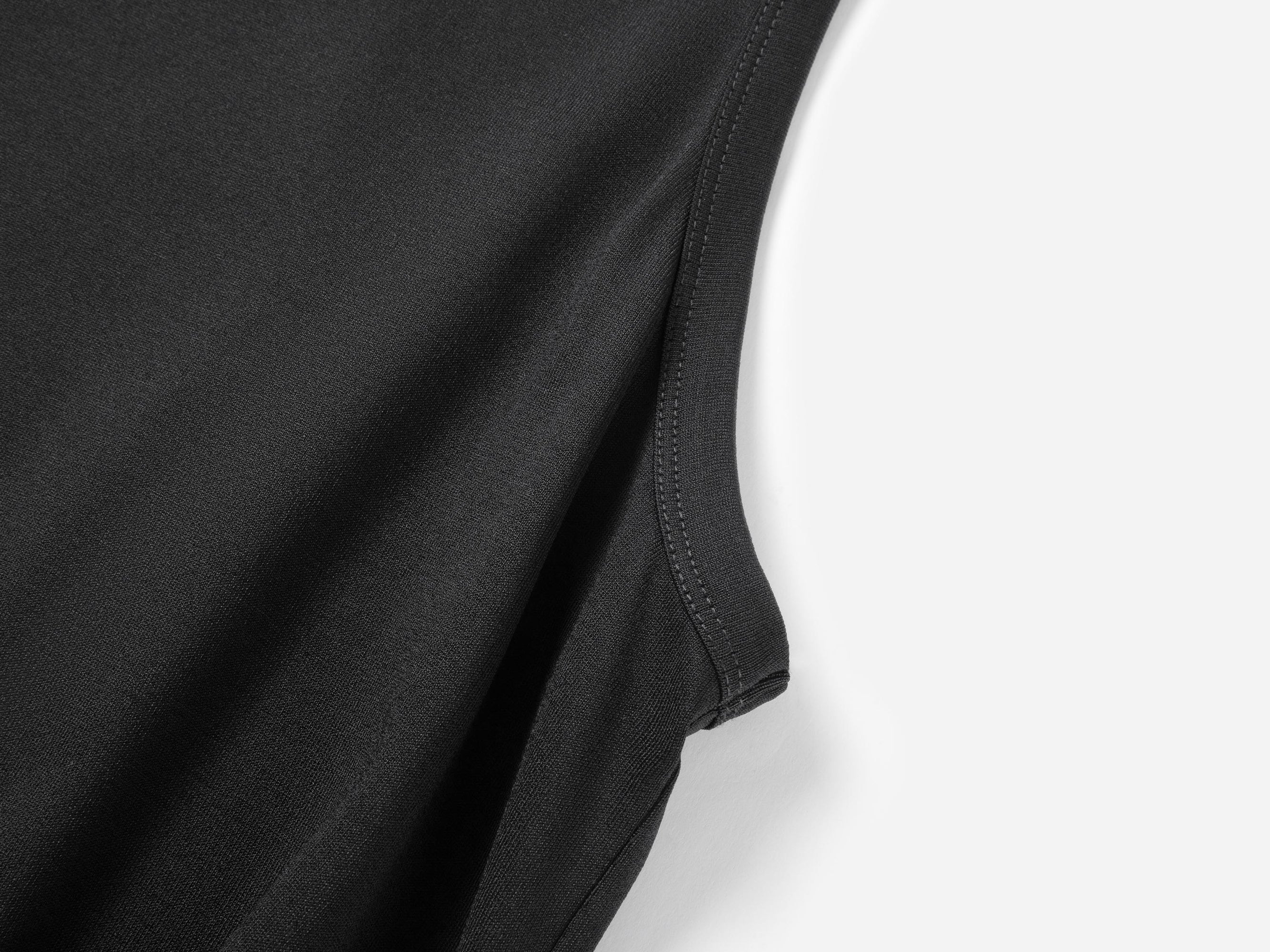 Minimalist Sleeveless Dress | Black