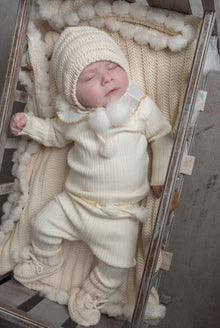 Unisex | Organic Cotton Knit Pom Pom Blanket | Oatmeal