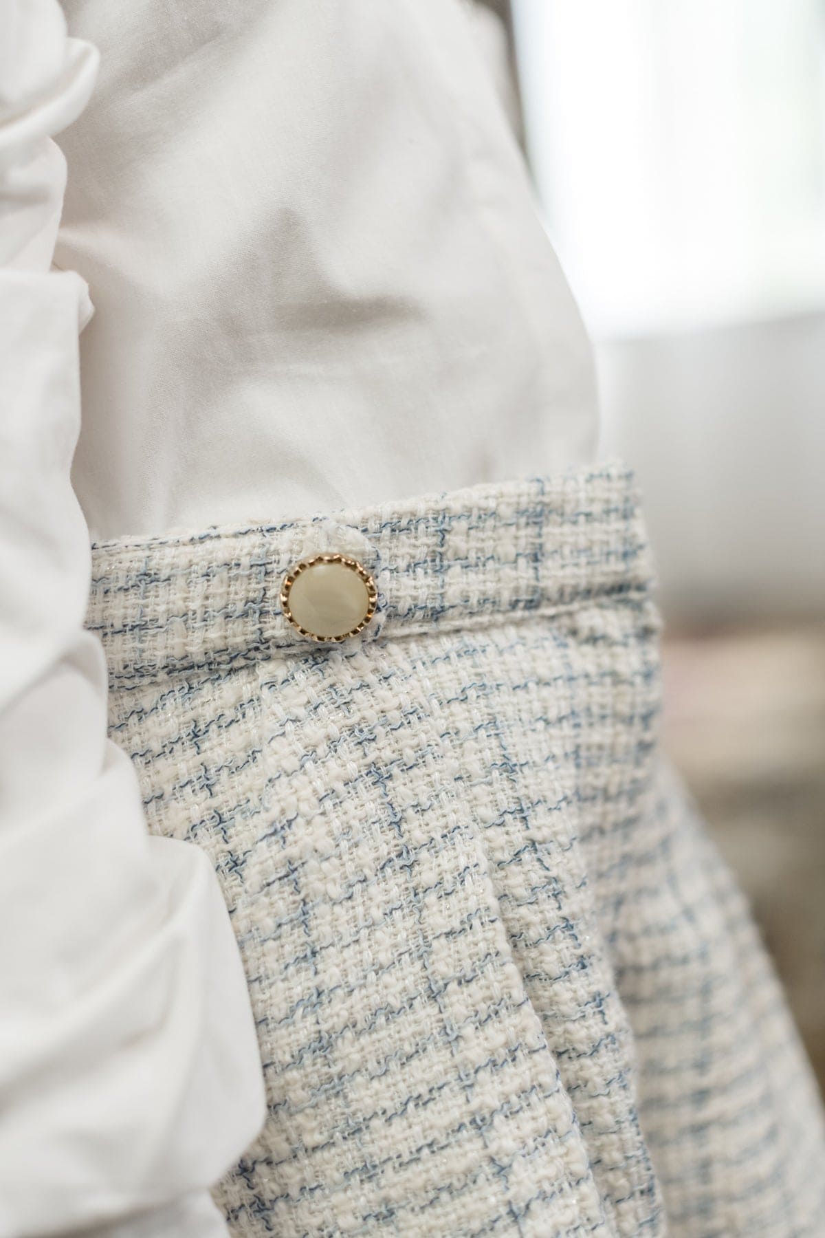 Girl | Iris Blouse and Tweed Shorts Set | White x Ivory x Blue