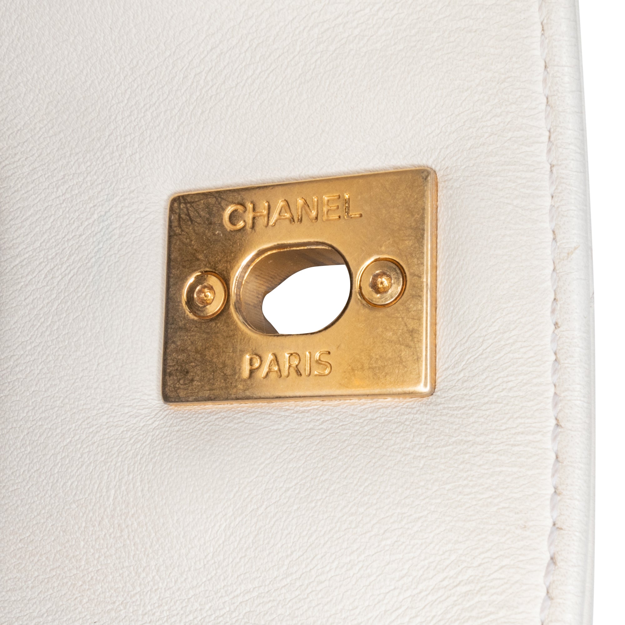 Chanel | Pre-Owned Quilted Calfskin CC Lock Chain Shopping Tote | White/Ivory