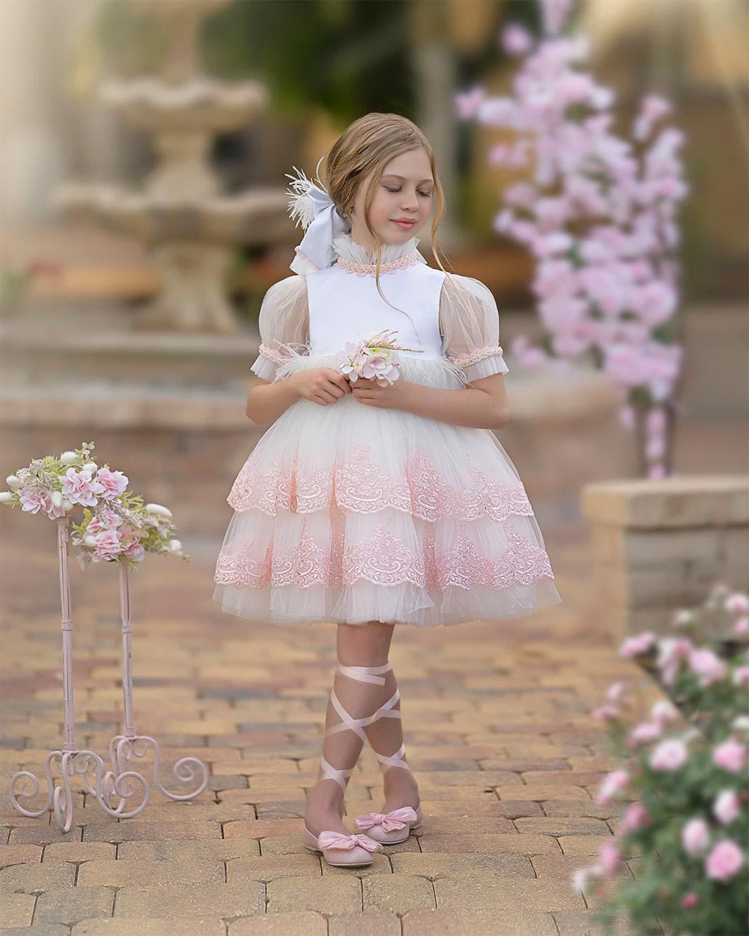 Girl | Laila Embroidered Feather Dress | White x Pink