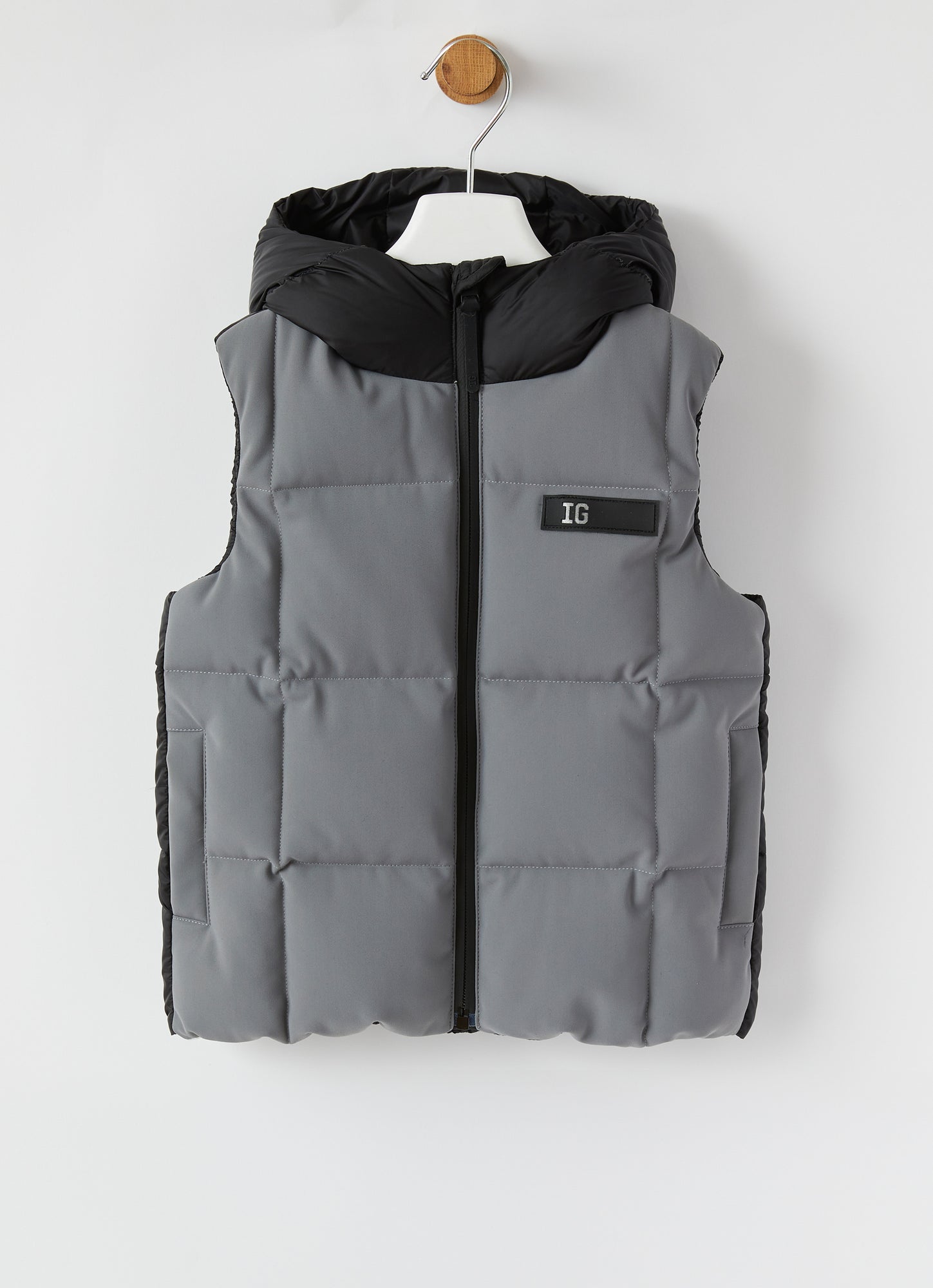 Down Vest with Sensitive Fabrics | Grigio Sorapis