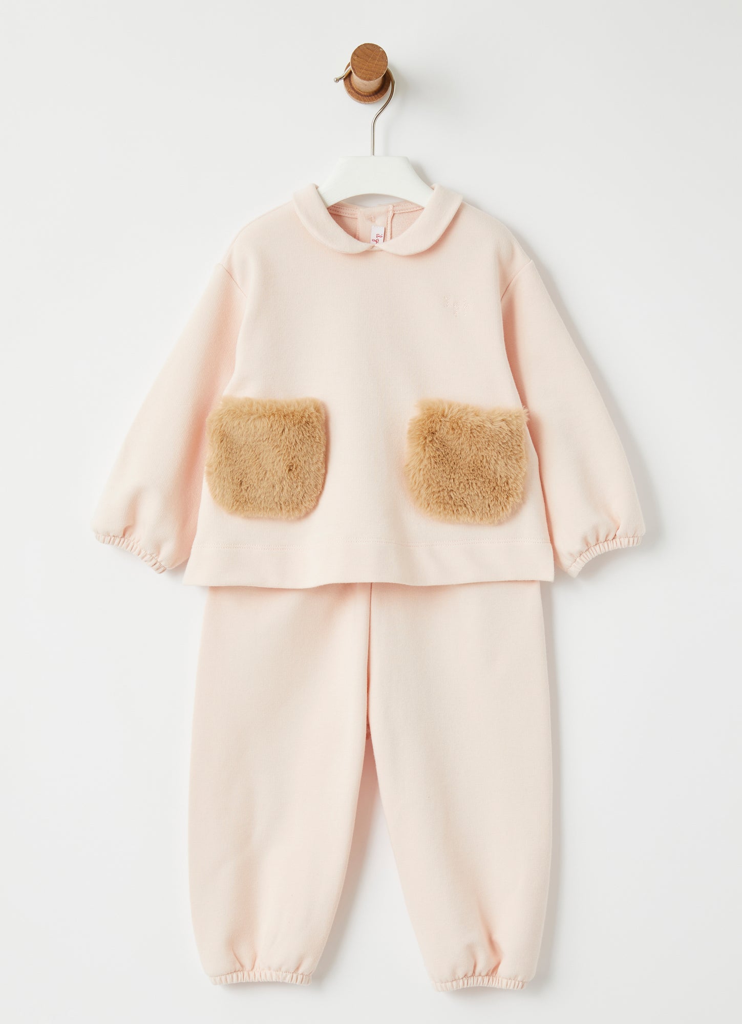 Outfit with Faux Fur Inserts | Rosa/Nocciola
