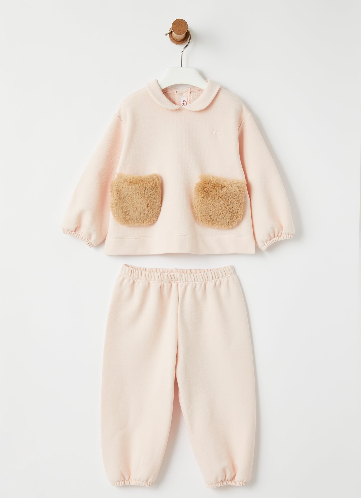 Outfit with Faux Fur Inserts | Rosa/Nocciola