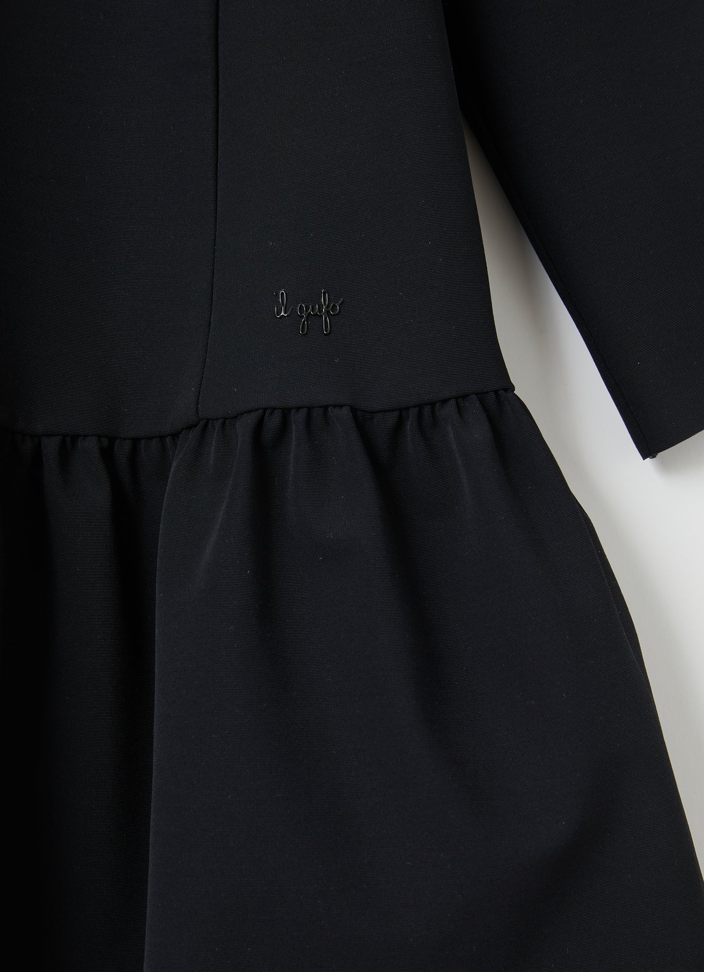 Wide Collar Sensitive Fabrics Dress | Black