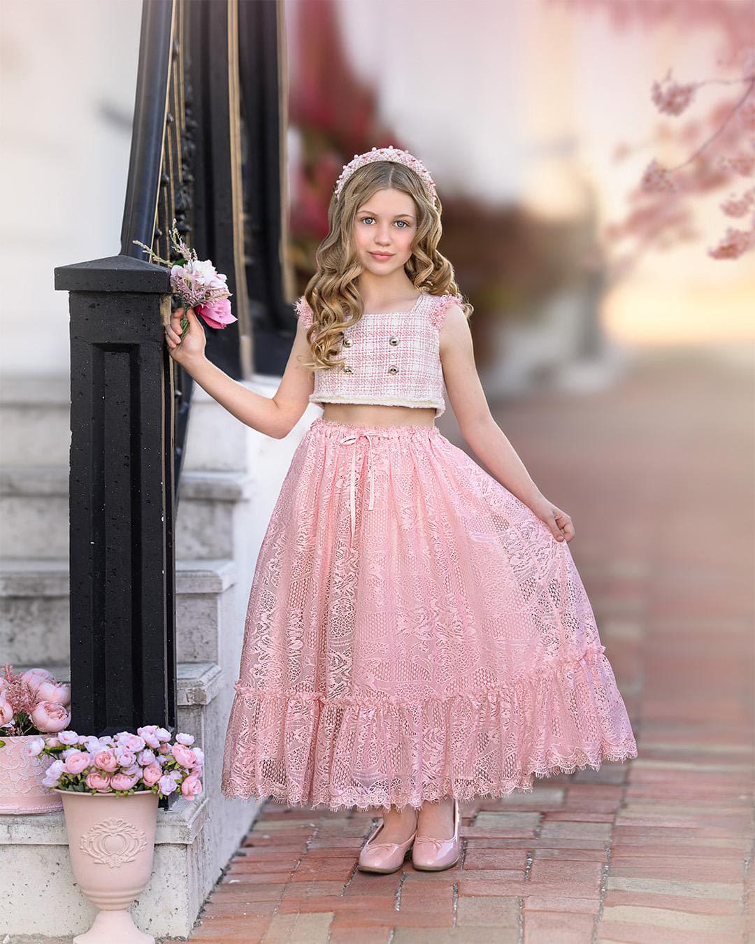 Girls formal outfit set pink and beige tweed top with matching lace skirt 