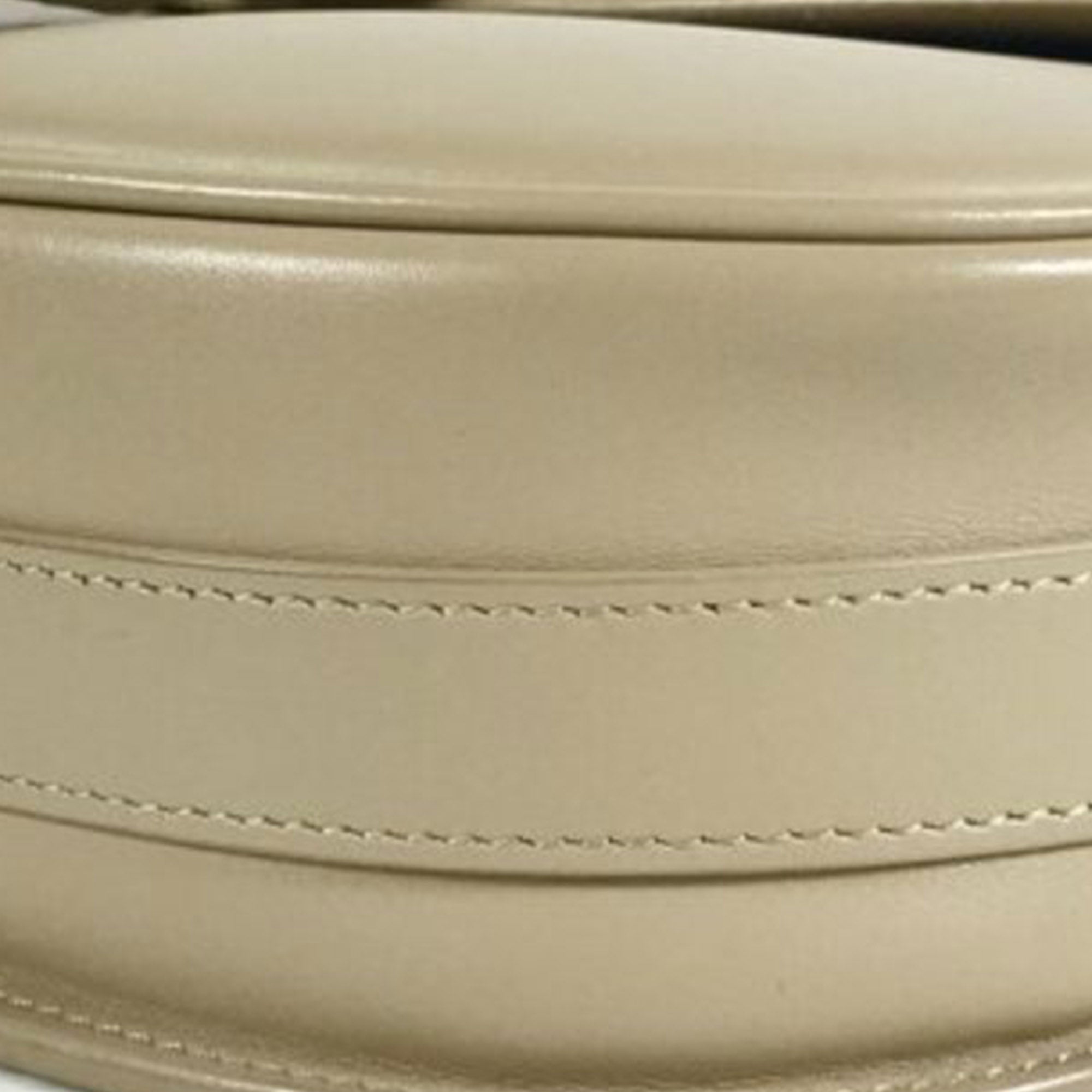 Dior | Pre-Owned Medium Leather Bobby | Brown/Beige