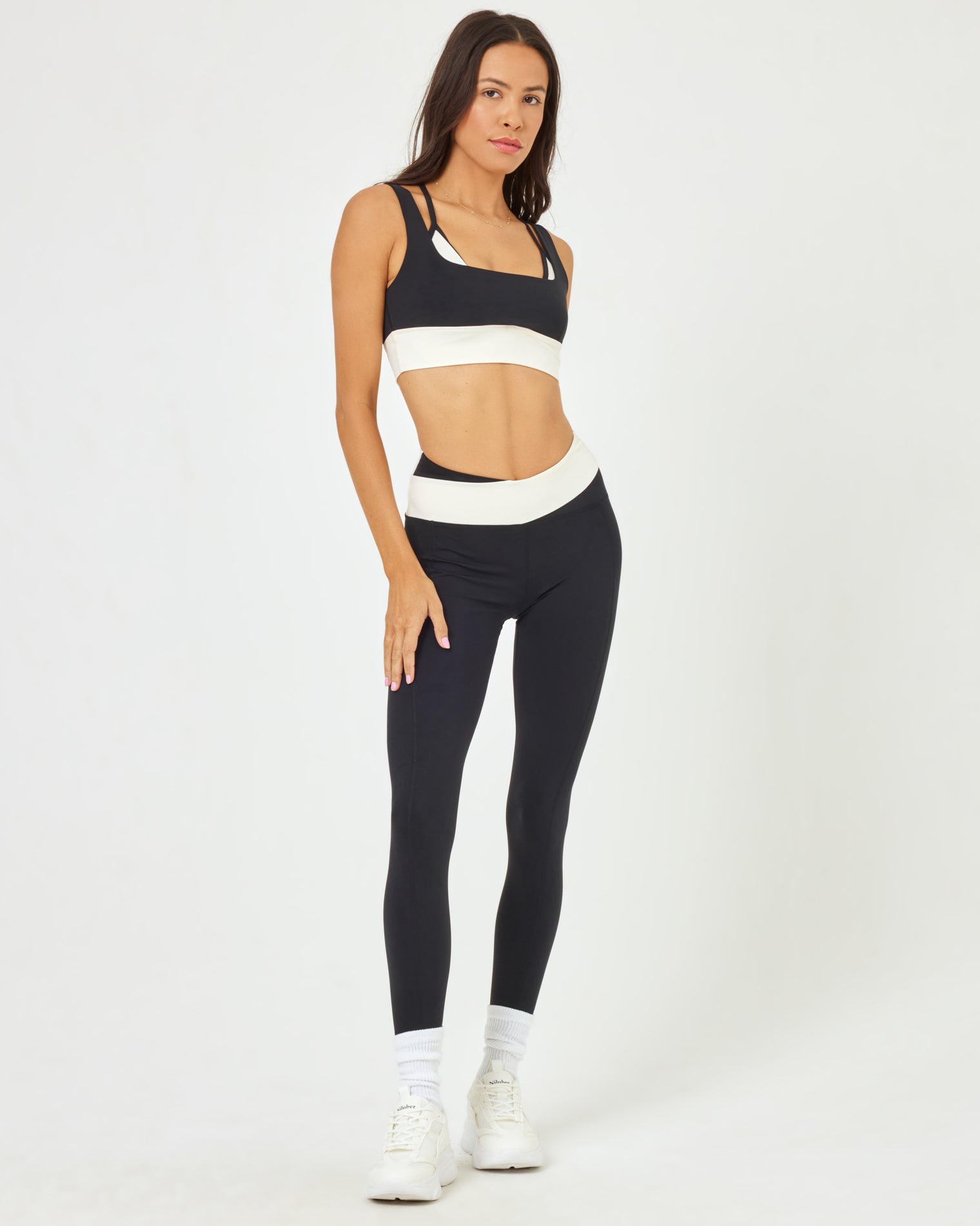 Black-Cream | Model: Emily (size: S)