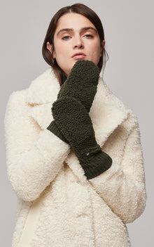 Alina Sustainable Faux Sherpa Puffer Mittens | Cedar