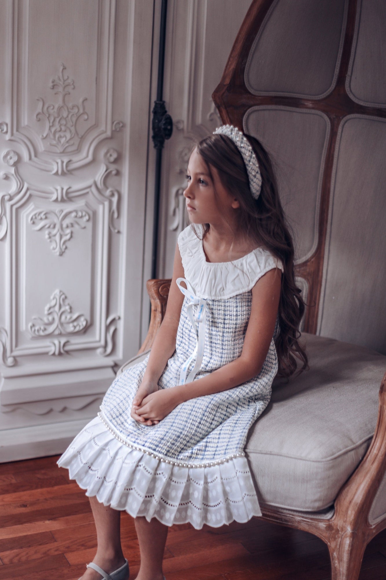 Girl | Iris Tweed Dress | White x Blue