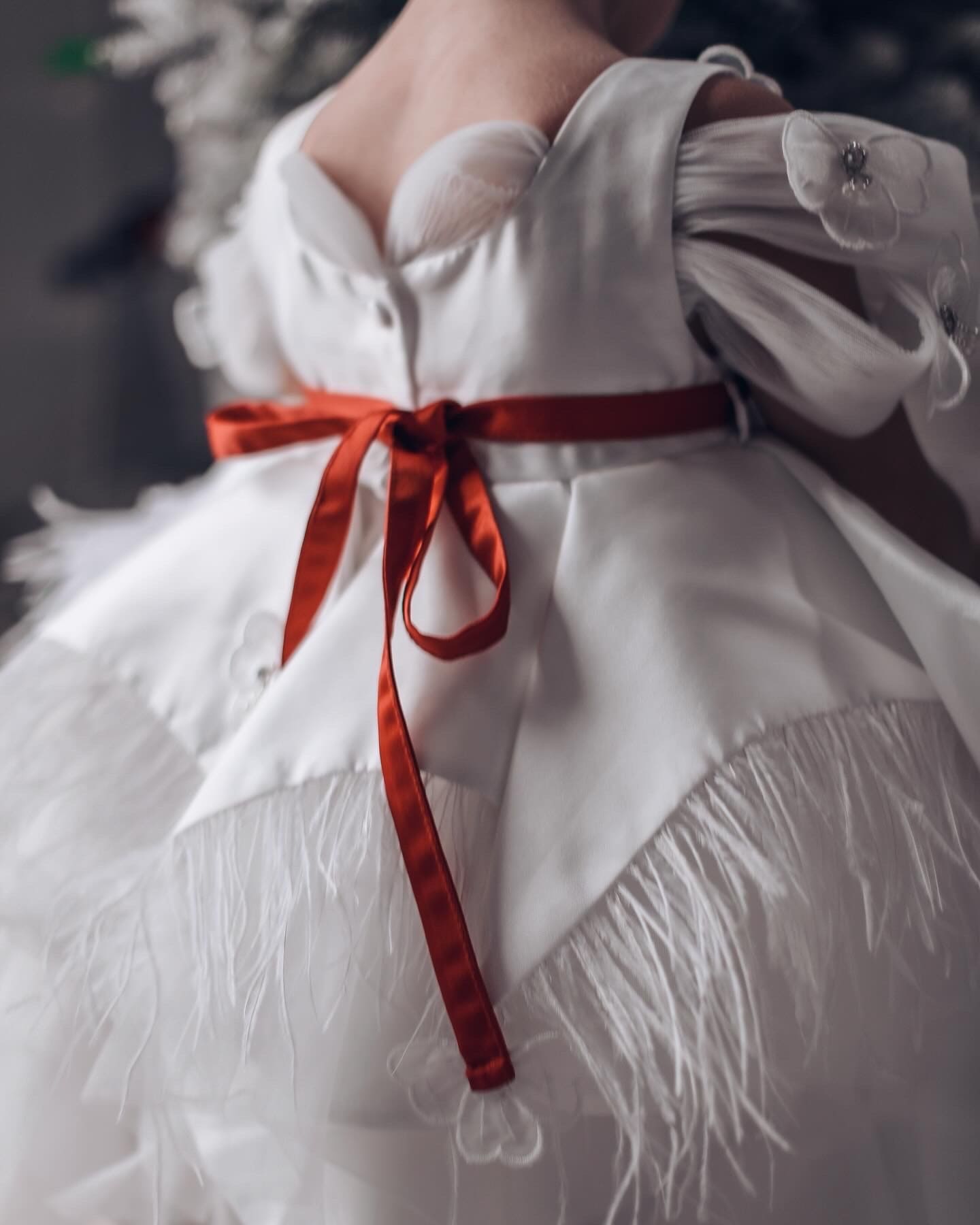 Girl | Constanza Ceremony Dress with Bow | White x Red