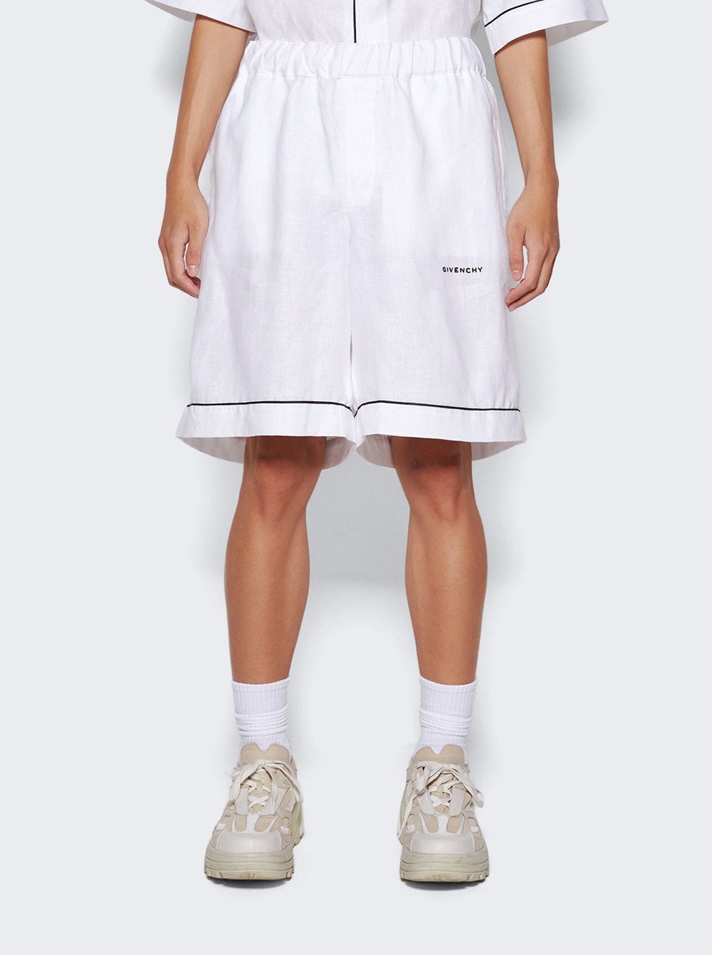 Men | Givenchy | Fluid Linen Shorts | Optic White