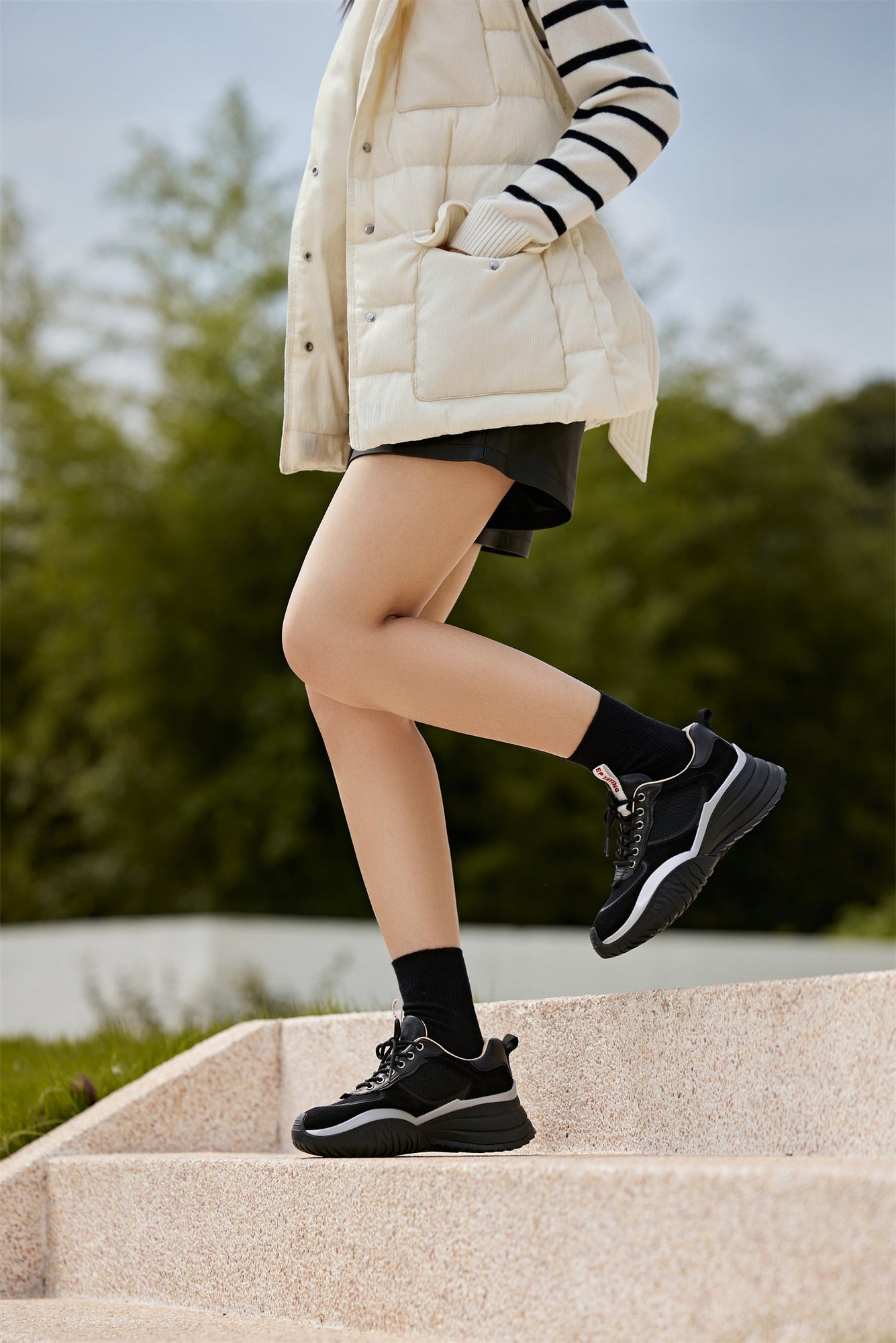 Athletic Shoe | Black