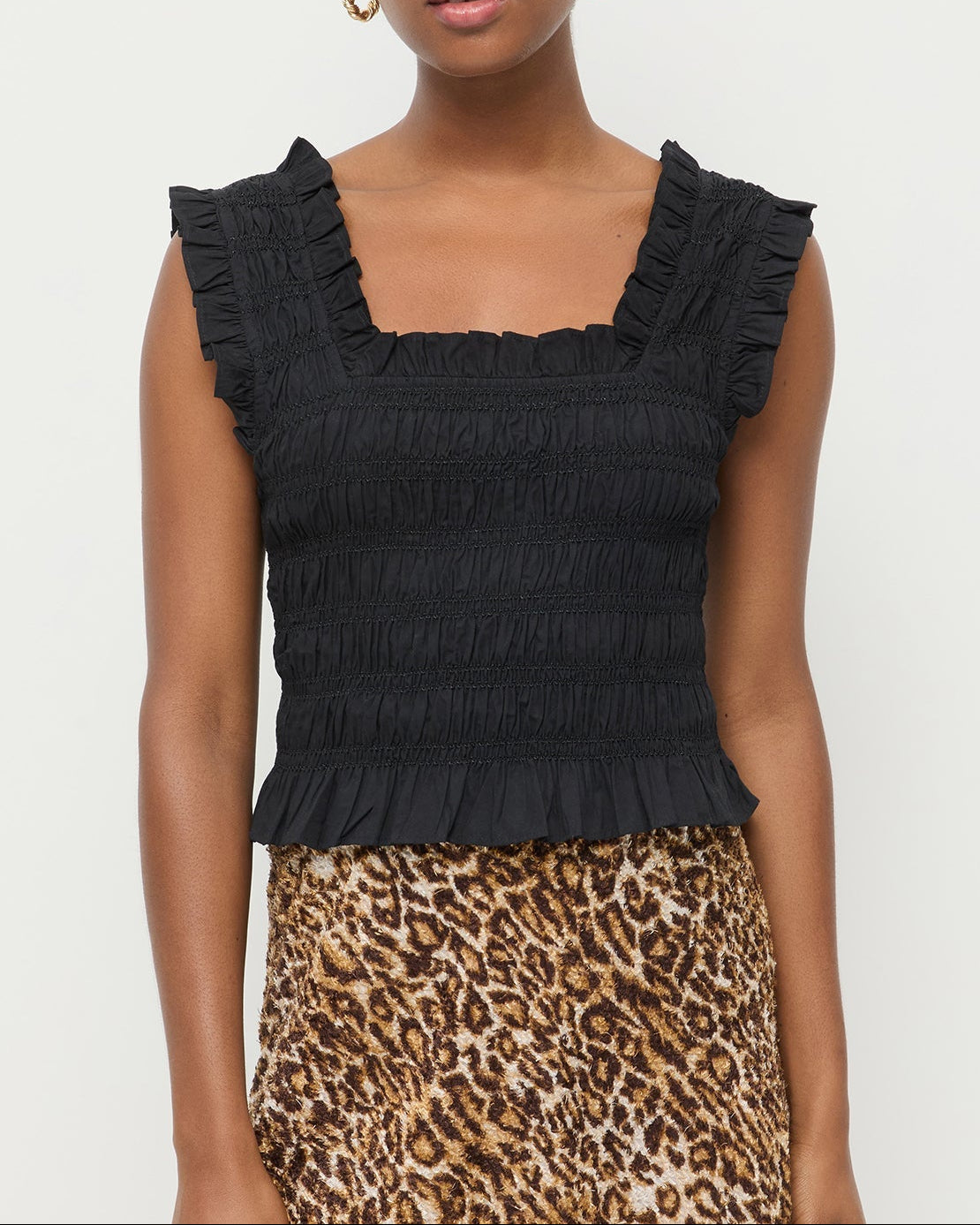 Color: Black