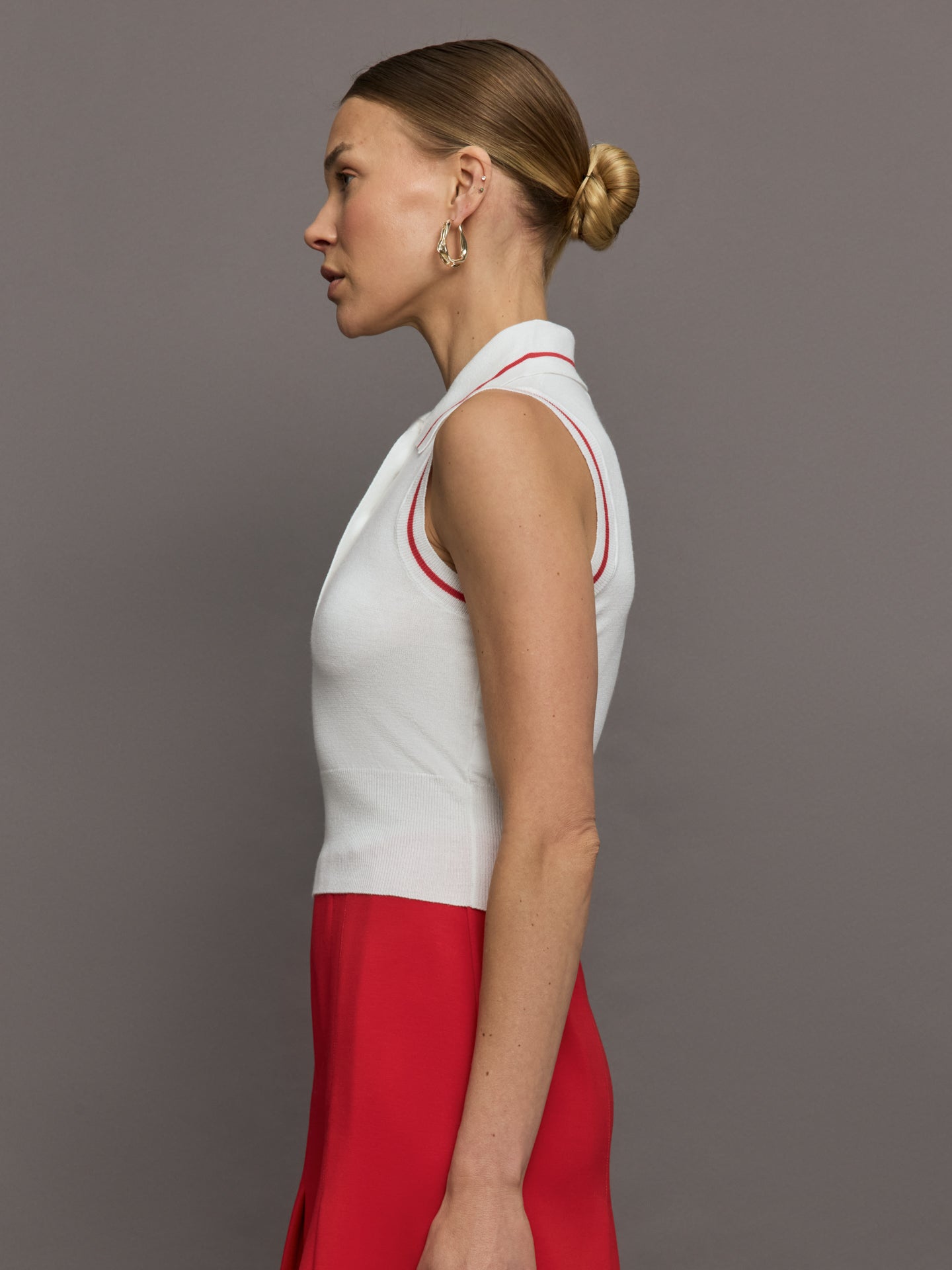 Tennis Sleeveless Polo | White / Bittersweet