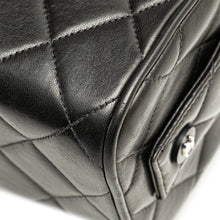 Chanel | Pre-Owned Quilted Lambskin Leather Box Bag | Black